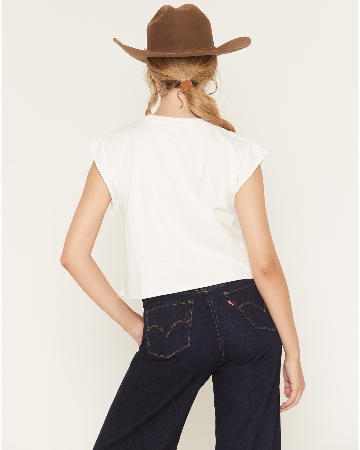 Image #4 - People of Leisure Women's Riley Green Logo Graphic Muscle Tee, White, hi-res