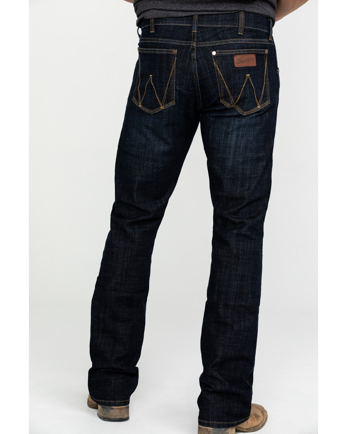 wrangler 935 slim fit bootcut