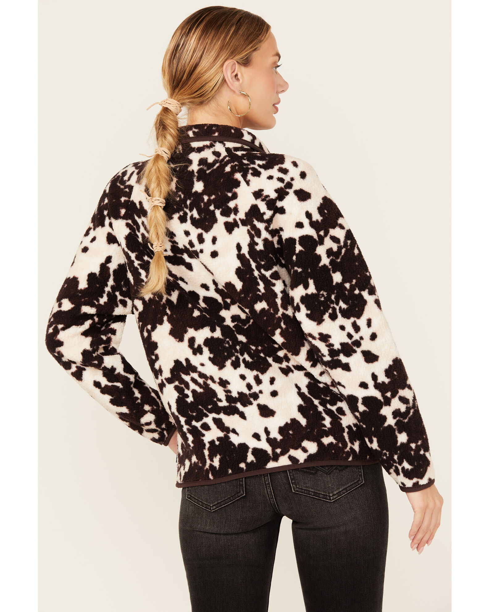 Product Name:  Wrangler Retro Women's Cow Print Sherpa Pullover