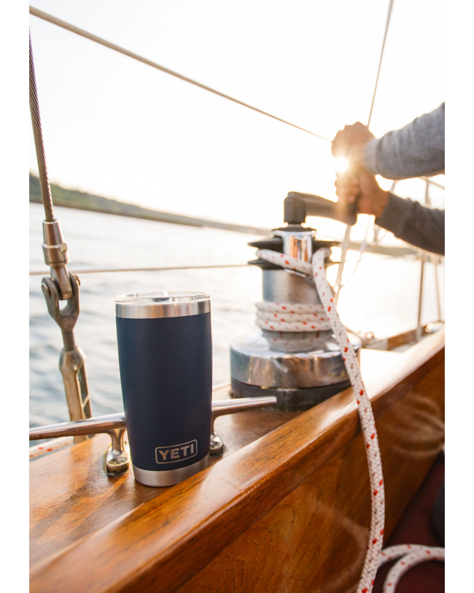 Image #4 - YETI Rambler 20 oz MagSlider Lid Tumbler - Navy, Navy, hi-res