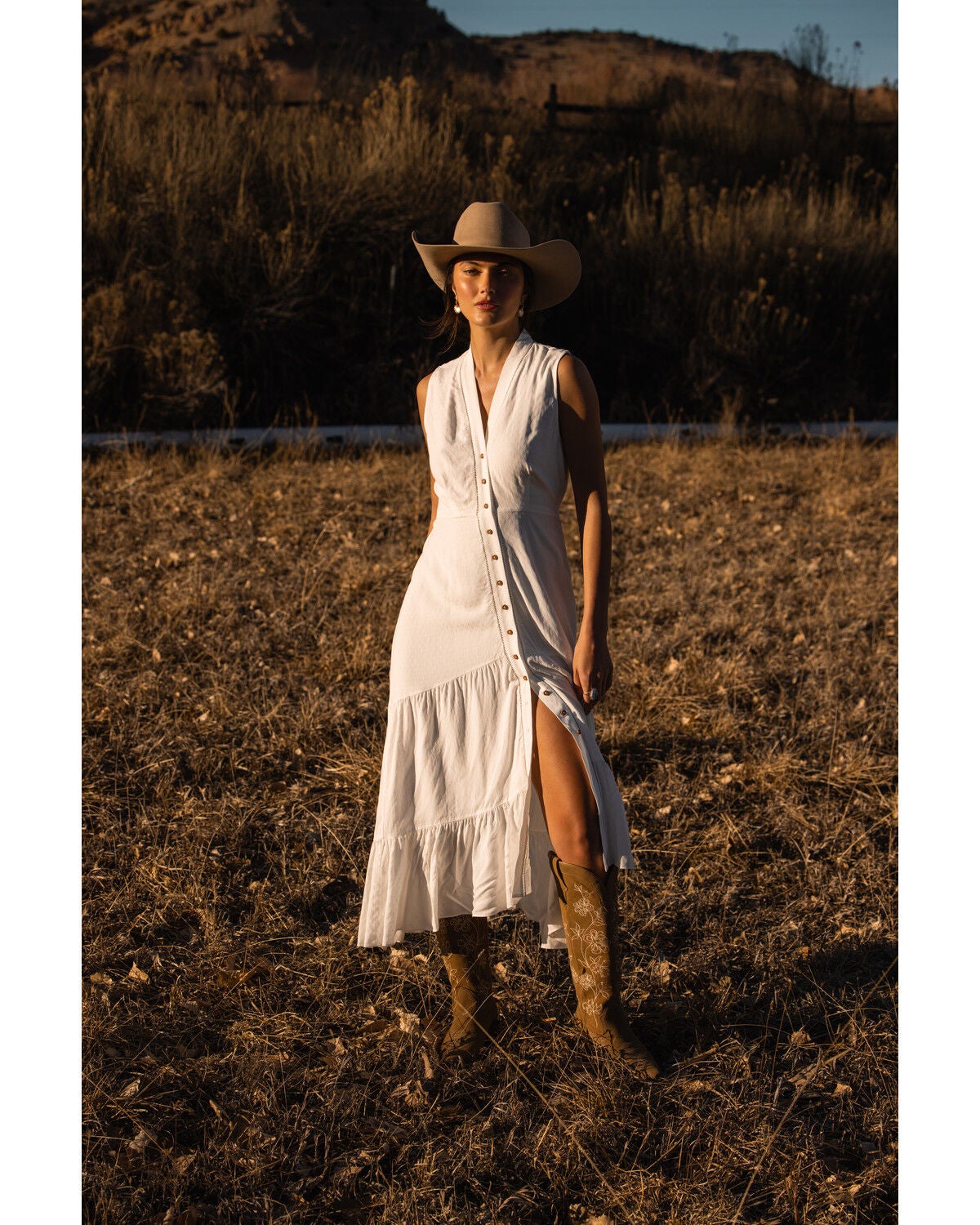 Shyanne Women's Solid Sleeveless Button-Down High-Low Midi Dress, White, hi-res