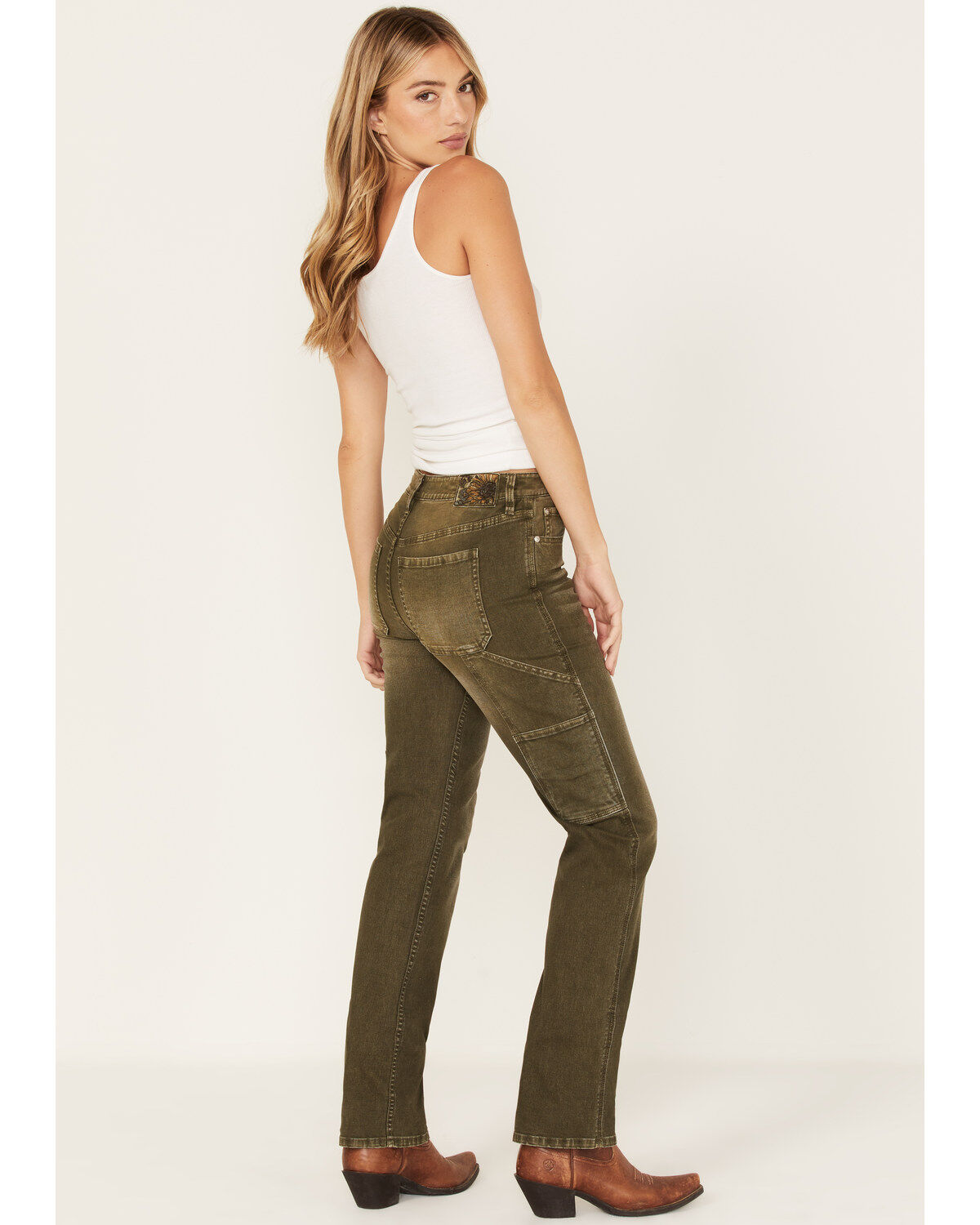 Product Name:  Cleo + Wolf Women's High Rise Cargo Straight Jeans
