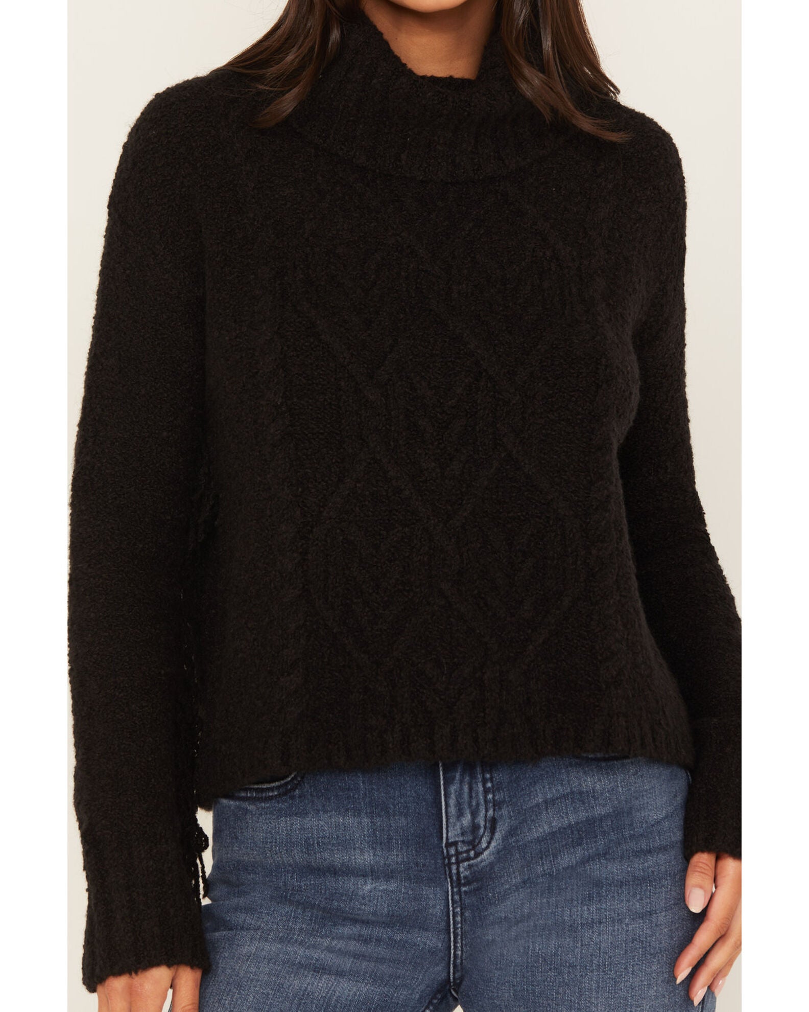 Shyanne Women's Cable Fringe Sweater, Black