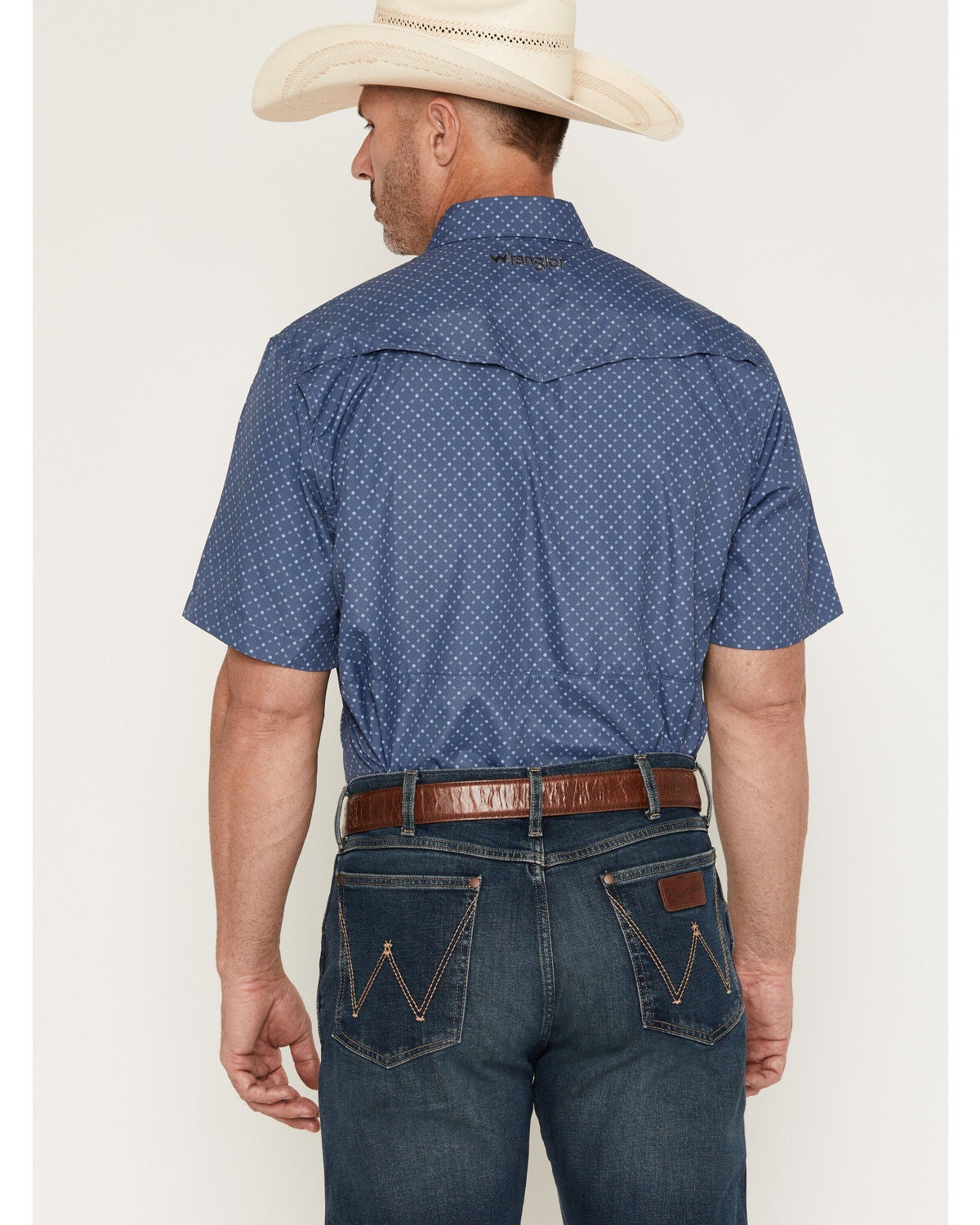 Image #4 - Wrangler Men's ATG Geo Print Short Sleeve Snap Performance Western Shirt, Blue, hi-res