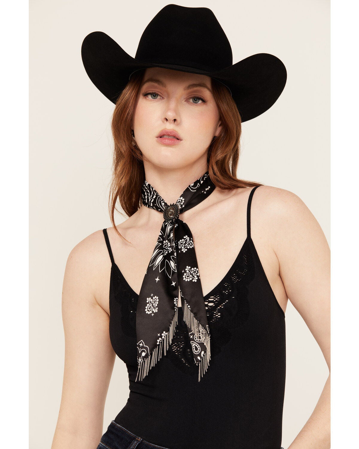 Idyllwind Women's Amelia Antique Silver Chain Fringe Bandana Necklace, Black, hi-res