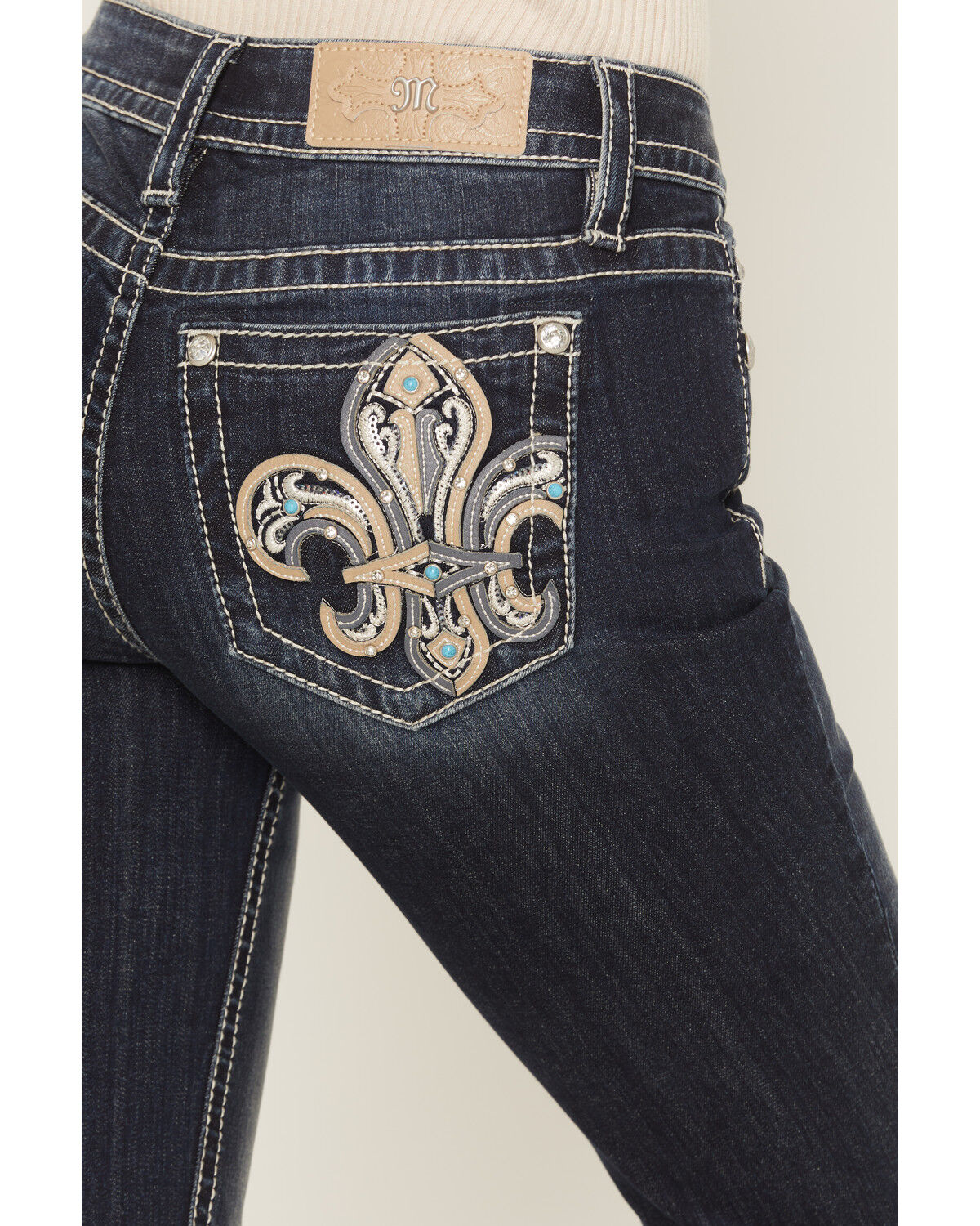 Miss Me Women's Medium Wash Mid Rise Fleur de Lis Pocket 30" Bootcut Stretch Denim Jeans