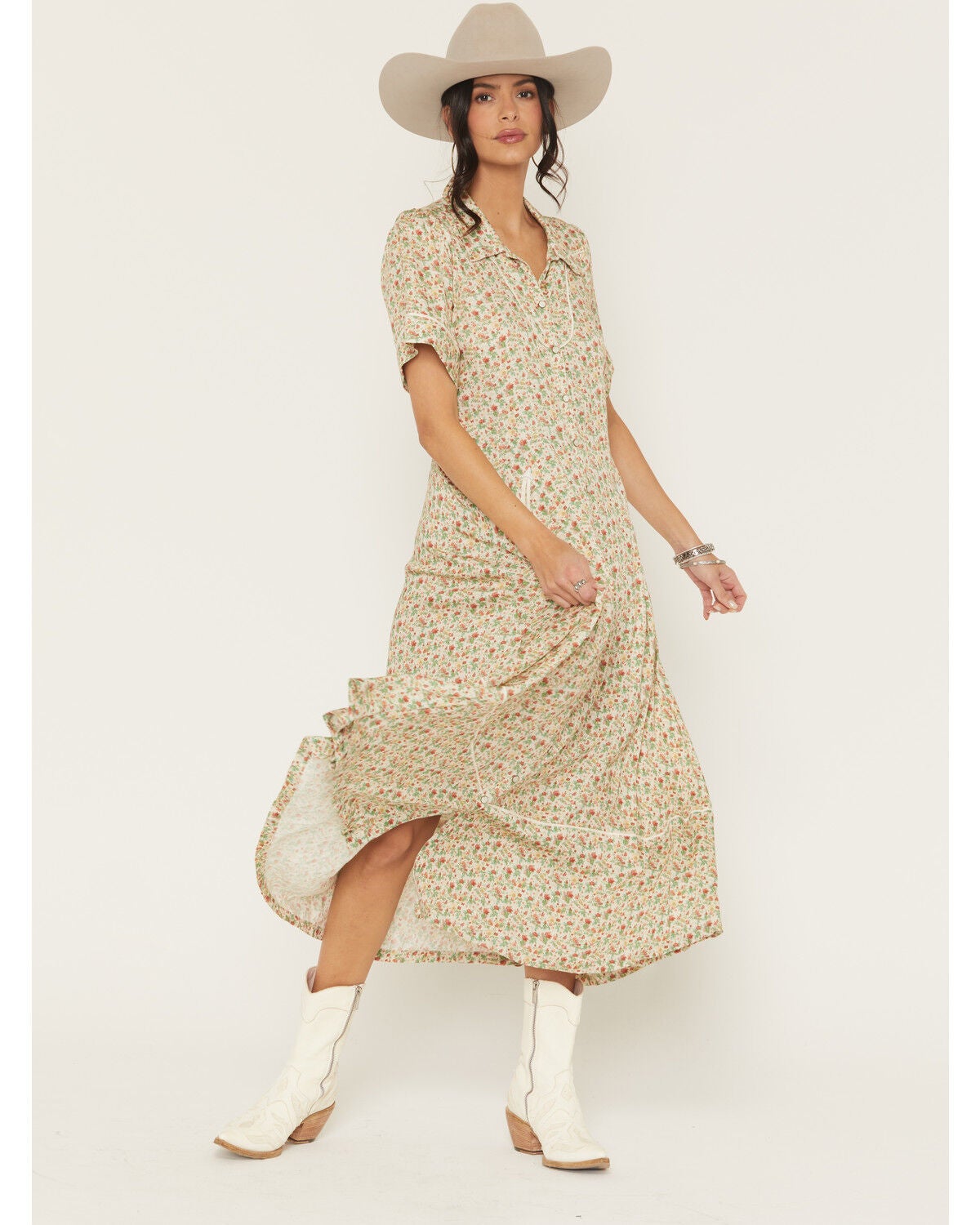Sendero Provisions Women's La Dahlia Floral Print Short Sleeve Midi Dress, Cream, hi-res