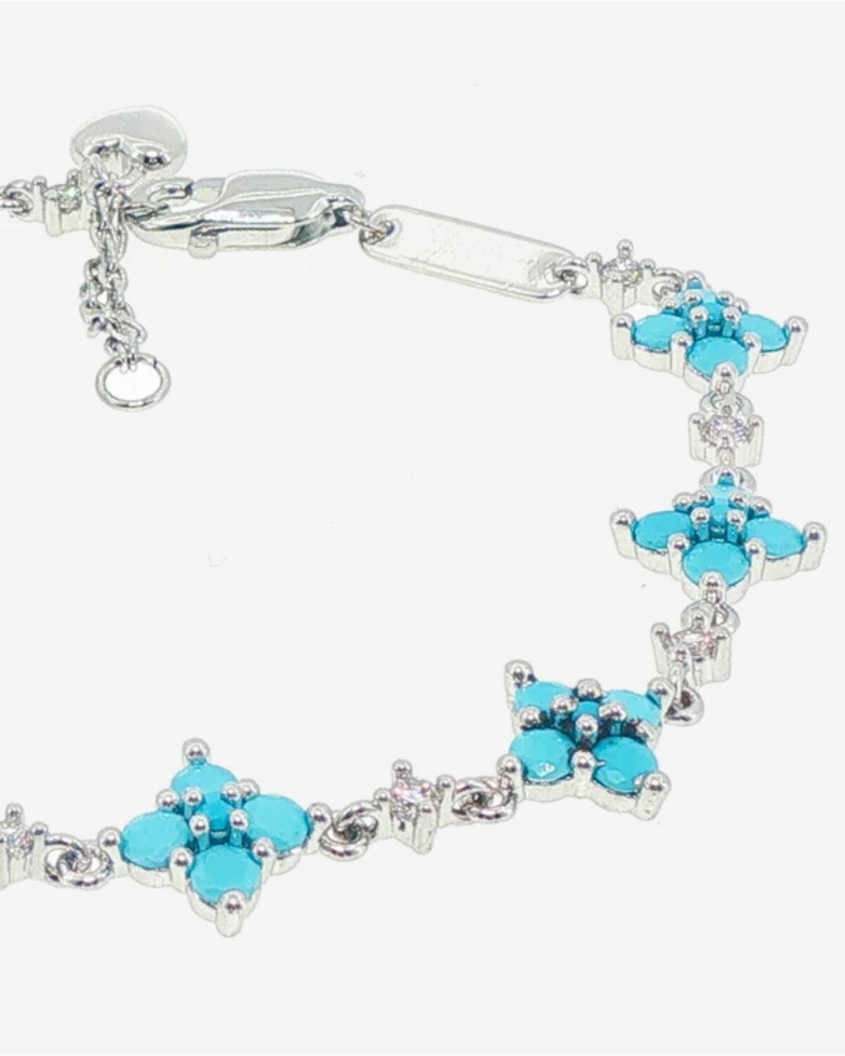Image #2 - Equestrian Jewelry by Kelly Herd Women's Turquoise Clover Bracelet, Silver, hi-res