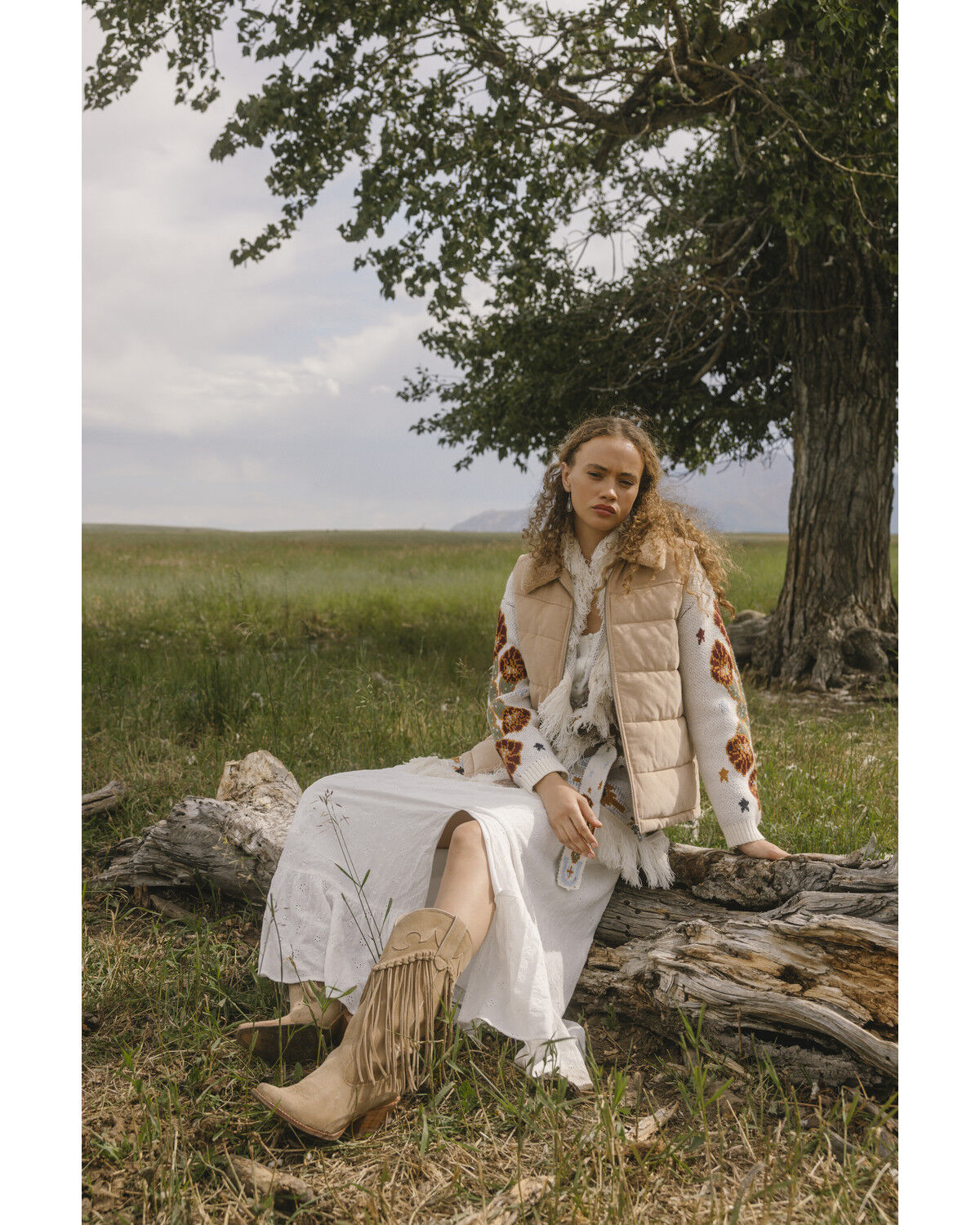 Image #1 - Idyllwind Women's Midvale Corduroy Embroidered Puffer Vest, Khaki, hi-res