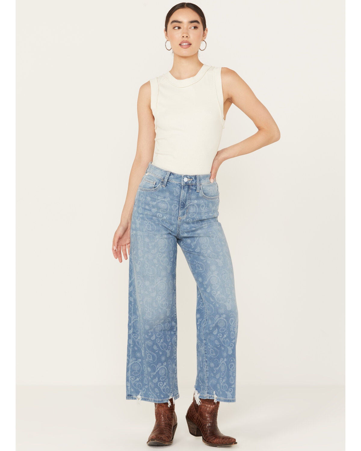 Ceros Women's Medium Wash High Rise Paisley Printed Wide Leg Straight Stretch Jeans, Medium Wash, hi-res