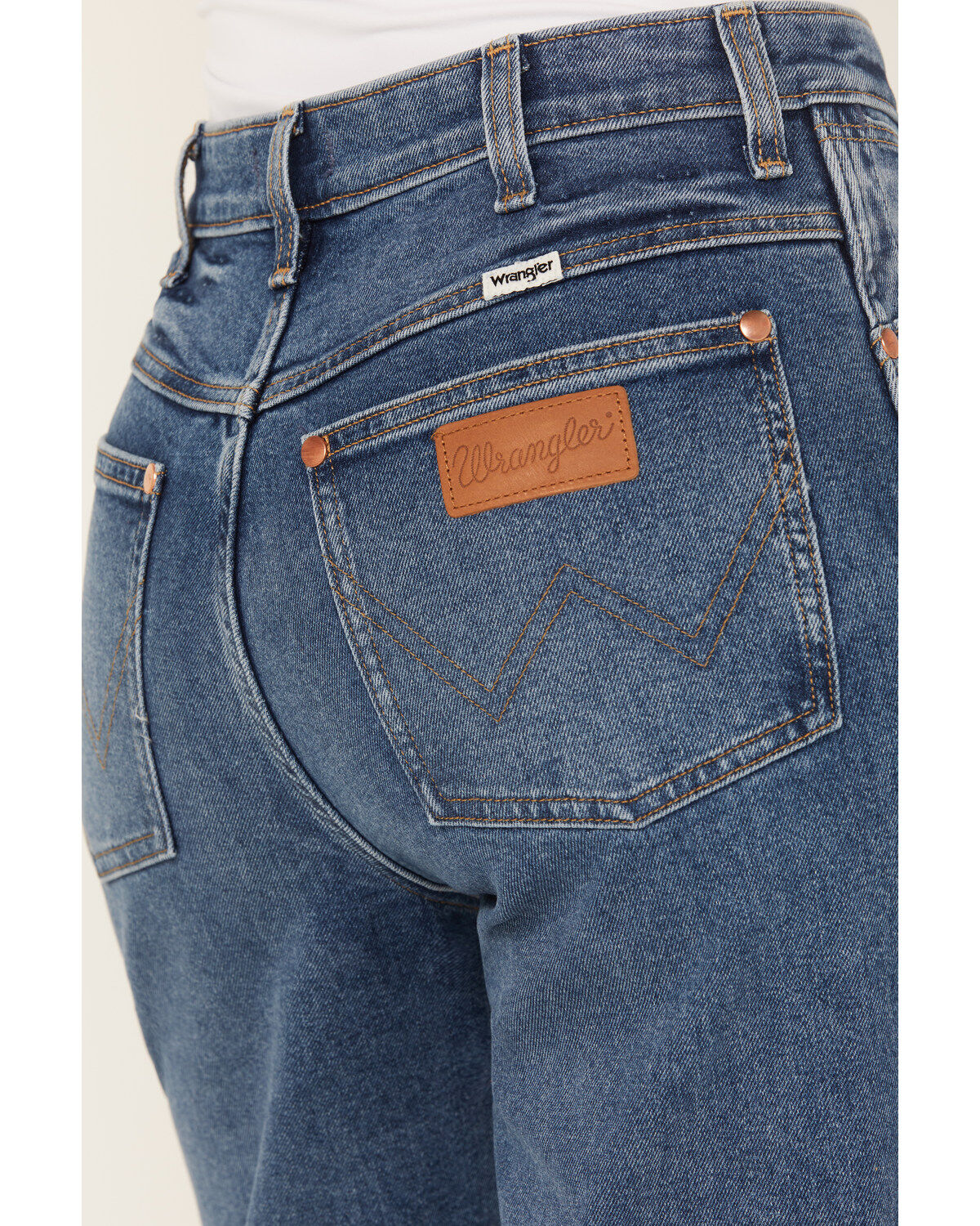 Image #4 - Wrangler Women's Wanderer Dark Wash High Rise Stretch Modern Flare Jeans, Dark Wash, hi-res