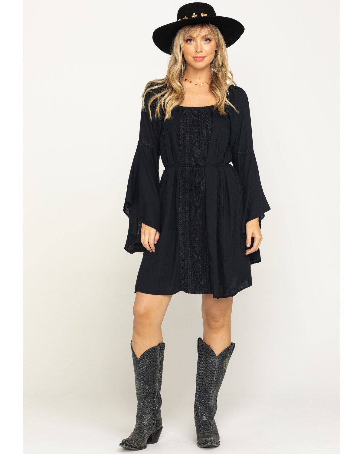 ariat dresses