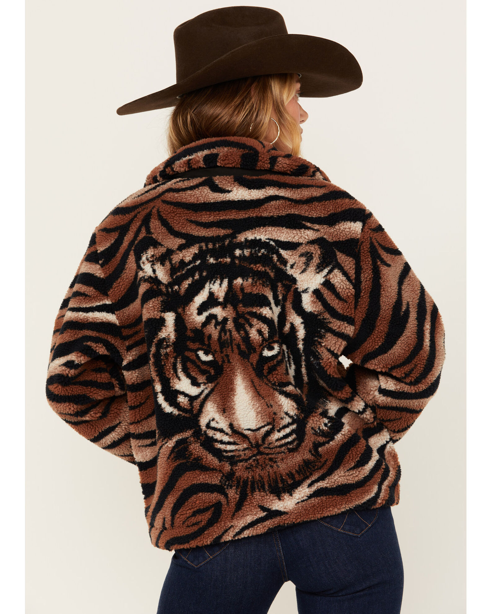 Wrangler Women's Tiger Print Sherpa Jacket