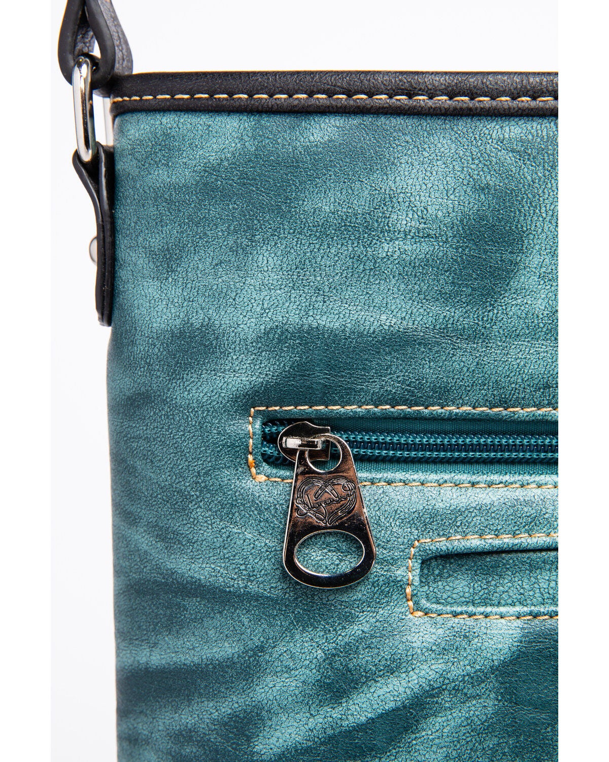 Image #5 - Shyanne Women's Distressed Antique Silver Concho Messenger Bag, Turquoise, hi-res
