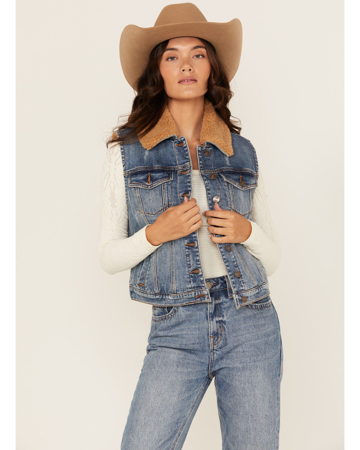 Shyanne Women's Ottawa Medium Wash Sherpa Lined Denim Vest, Medium Wash, hi-res