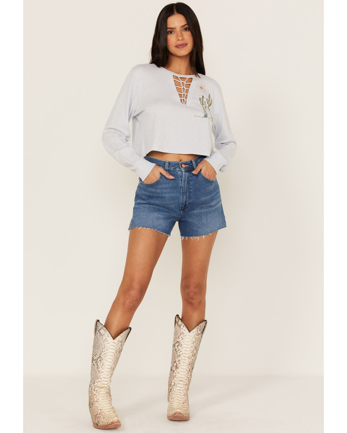 Shyanne Women's Keyhole Desert Graphic Long Sleeve Shirt