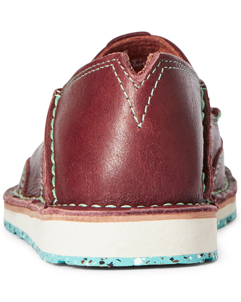 ariat moc toe