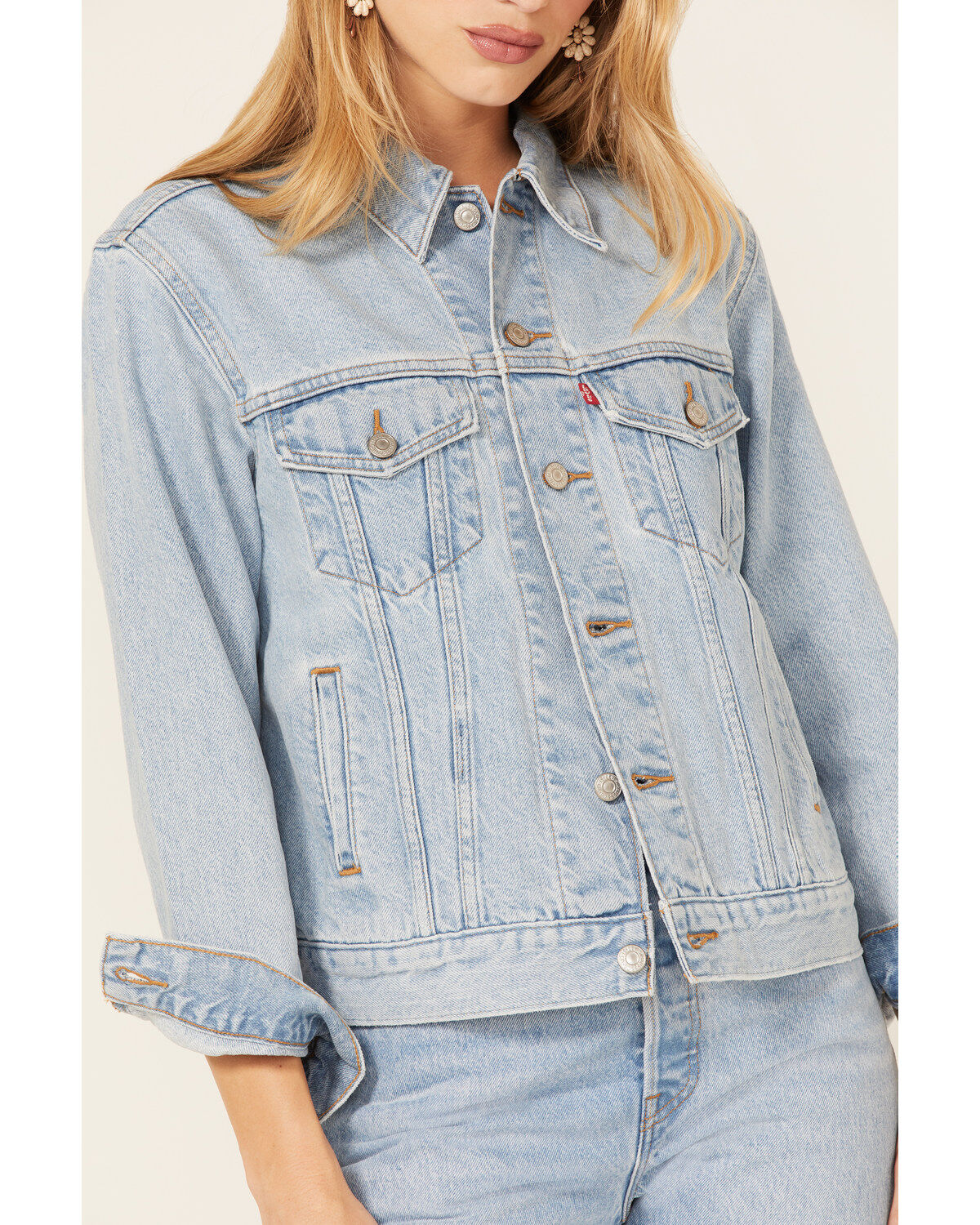 Image #3 - Levi's Women's Medium Wash Ex Boyfriend Denim Trucker Jacket, Blue, hi-res