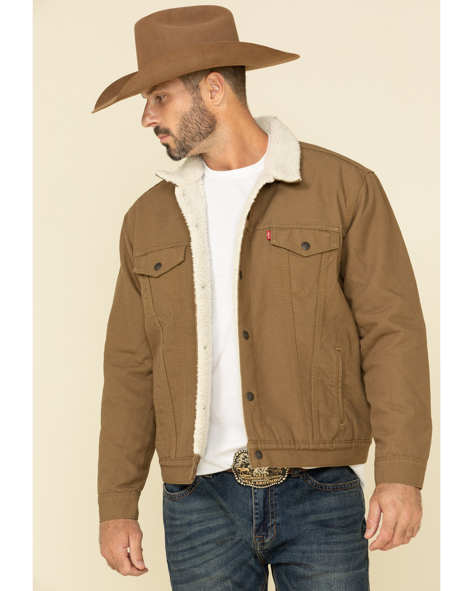 Descubrir 41+ imagen levi’s men’s tan sherpa lined trucker jacket