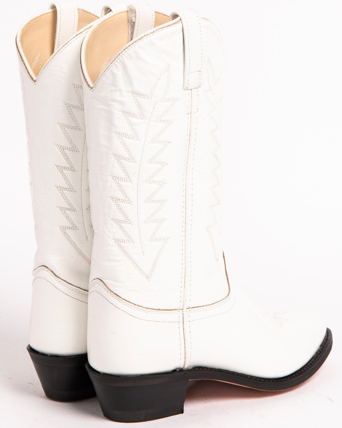 all white cowgirl boots