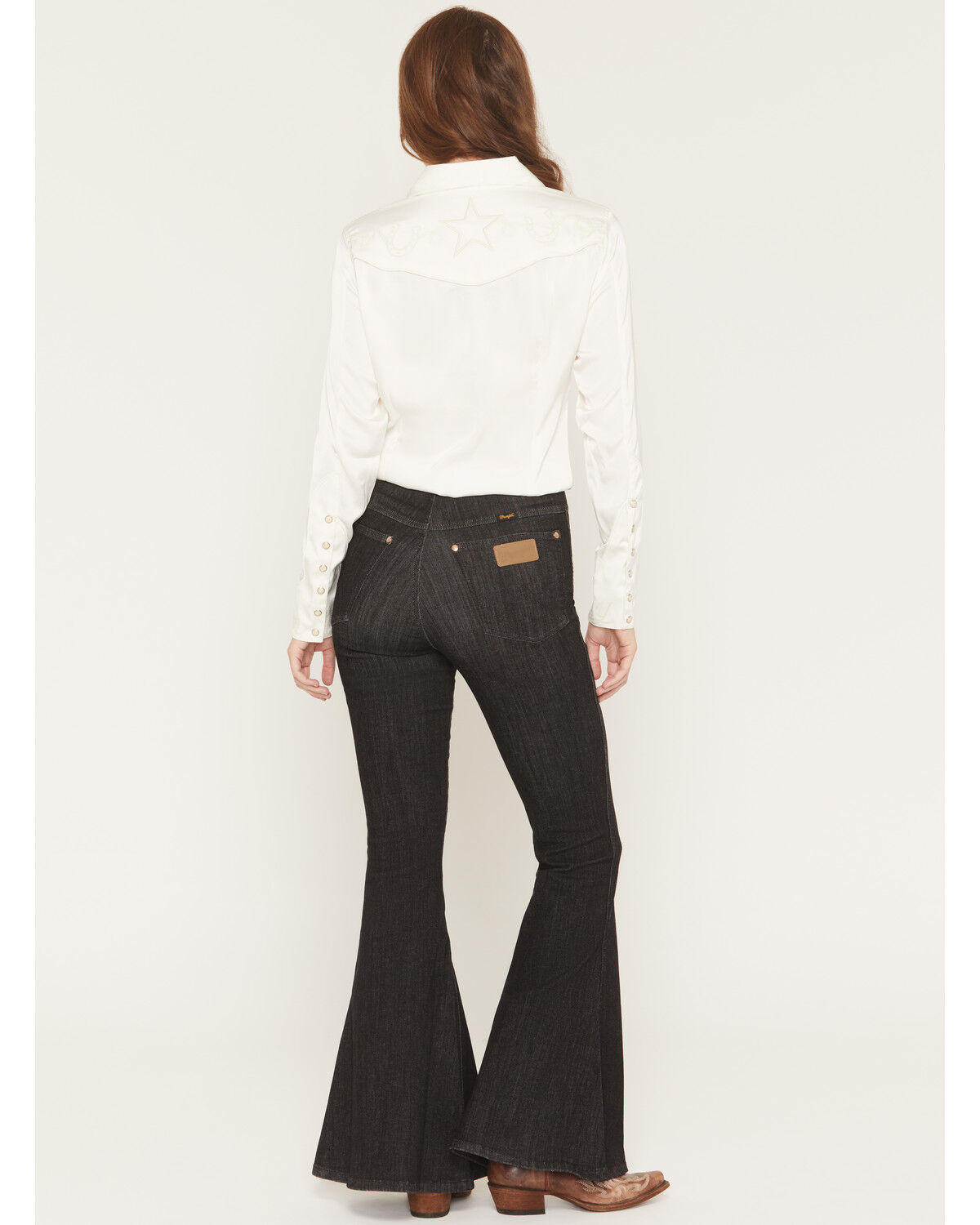Image #3 - Wrangler X Lainey Wilson Women's Slim Fit High Rise Pull-On Stretch Bell Bottom Jeans, Black, hi-res