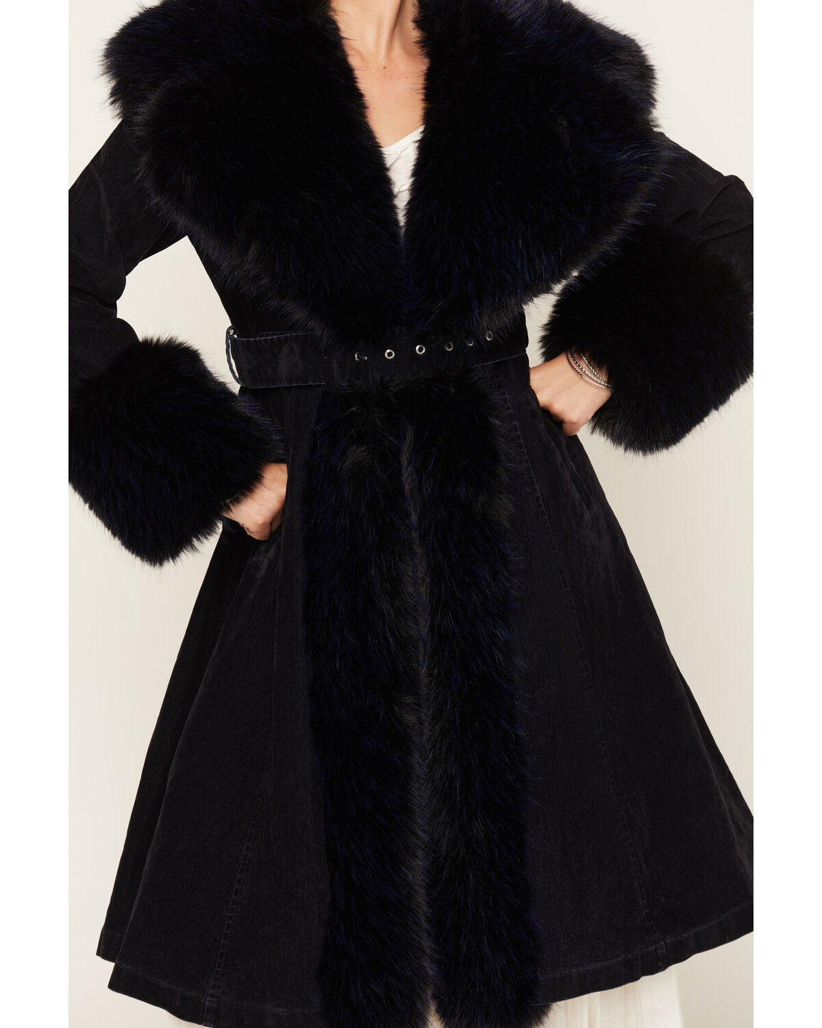 Image #3 - Azalea Wang Women's Annora Faux Fur Velvet Coat, Navy, hi-res