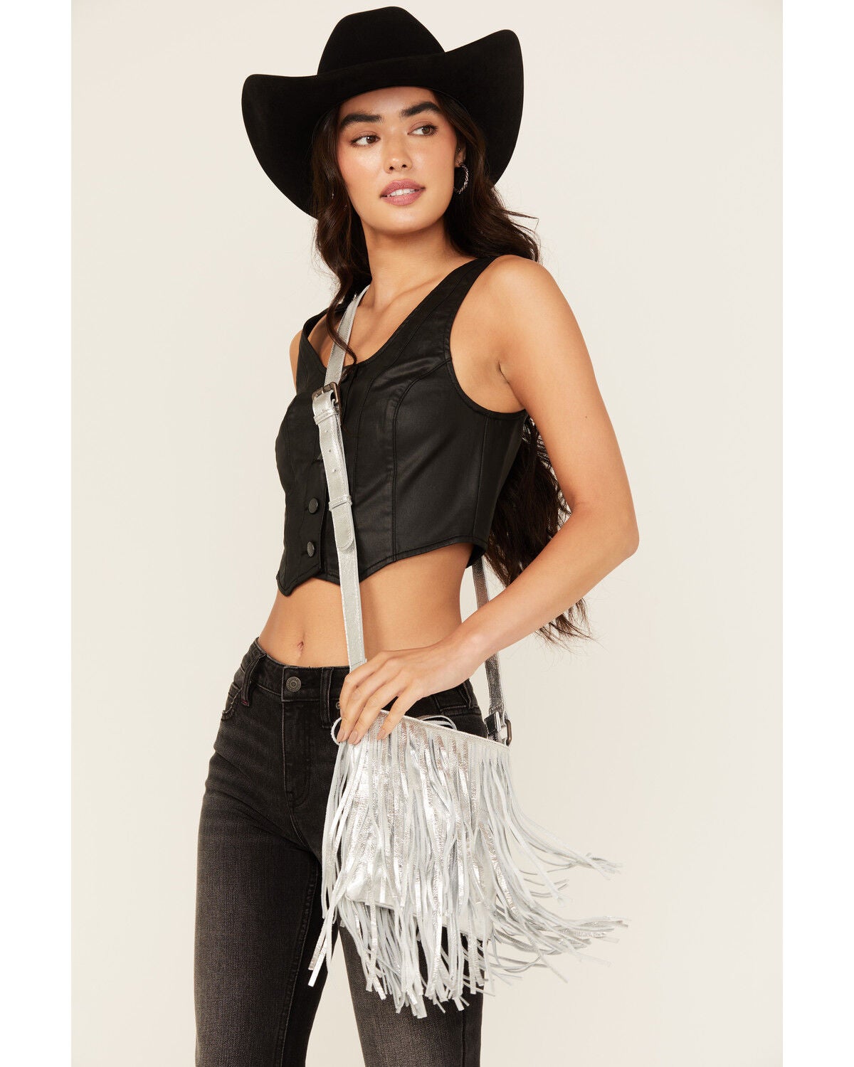 Idyllwind Women's Camarillo Metallic Fringe Suede Crossbody Bag, Silver, hi-res