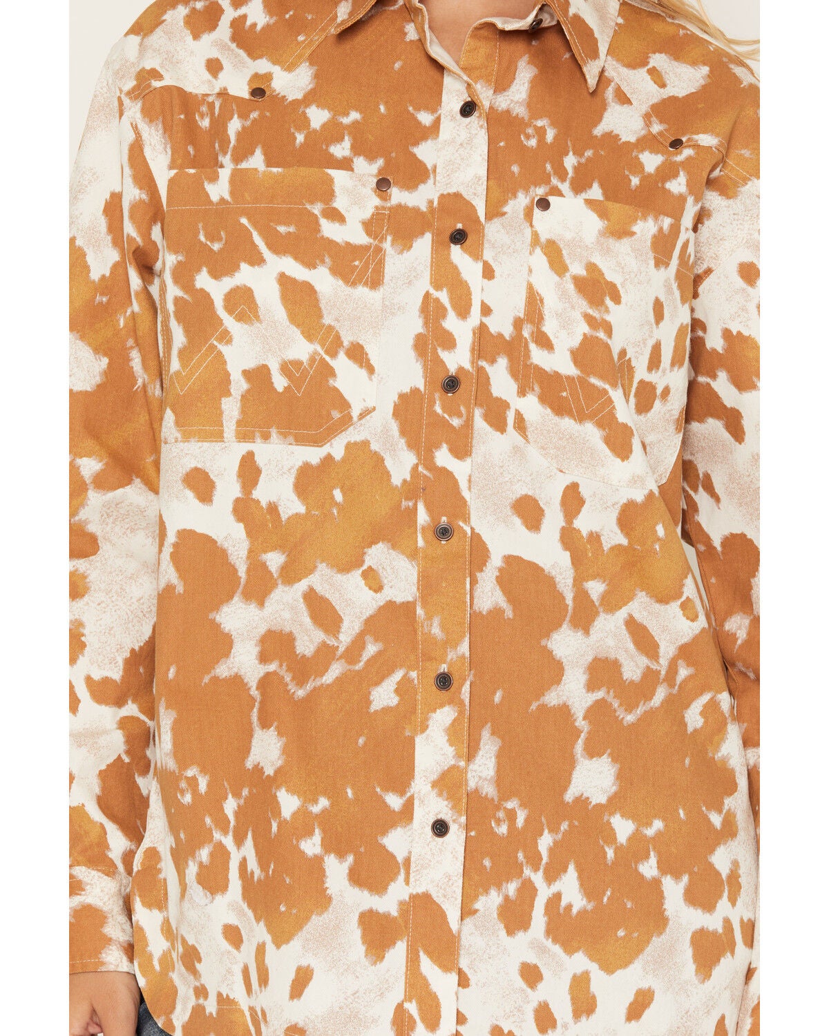 Image #3 - Wrangler Retro Women's Cow Print Long Sleeve Button-Down Boyfriend Western Shirt, White, hi-res