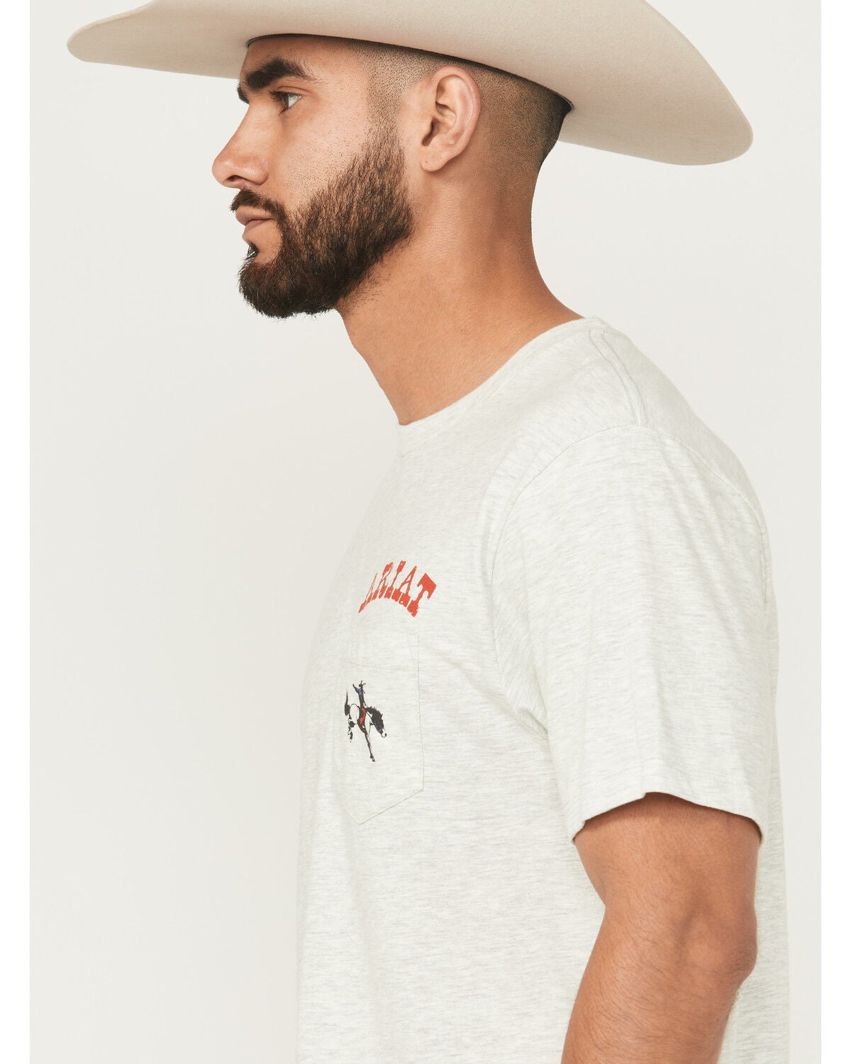 Ariat T-Shirt Heritage Natural Bronc Riding - 100% Cotone USA, Grafica Serigrafica