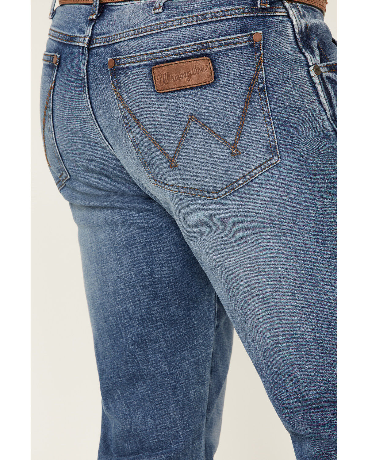 Image #4 - Wrangler Retro Men's Payson Light Wash Stretch Slim Straight Jeans, Light Wash, hi-res