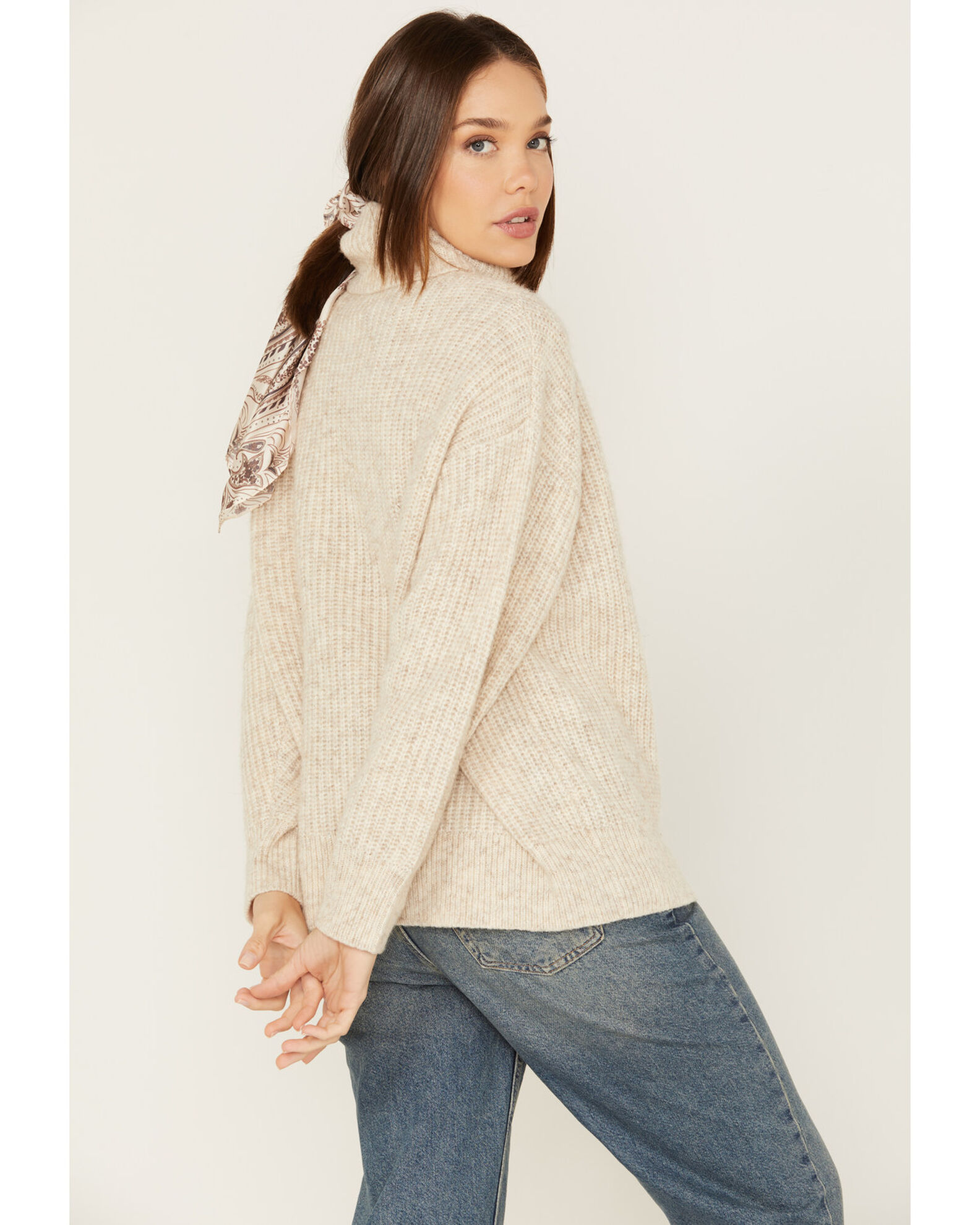 Wolf sweater women's cheap