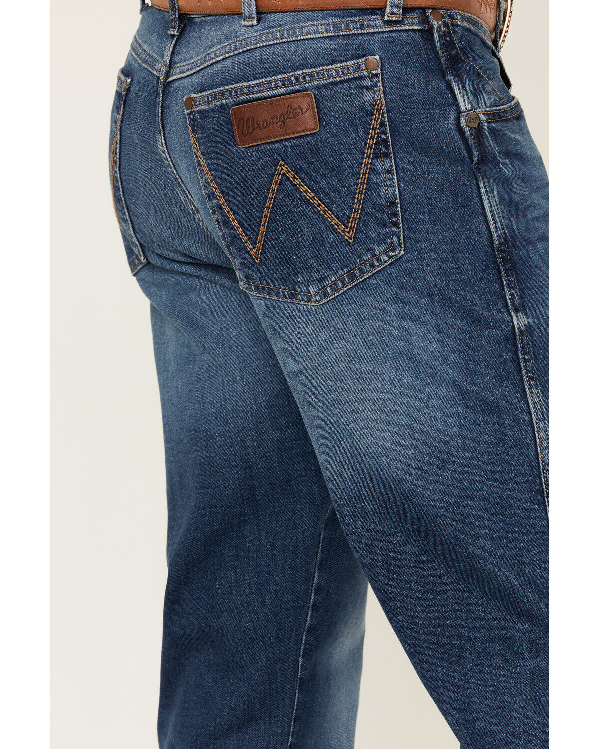 Image #4 - Wrangler Retro Men's Blakelee Medium Wash Slim Straight Stretch Denim Jeans - Tall, Medium Wash, hi-res