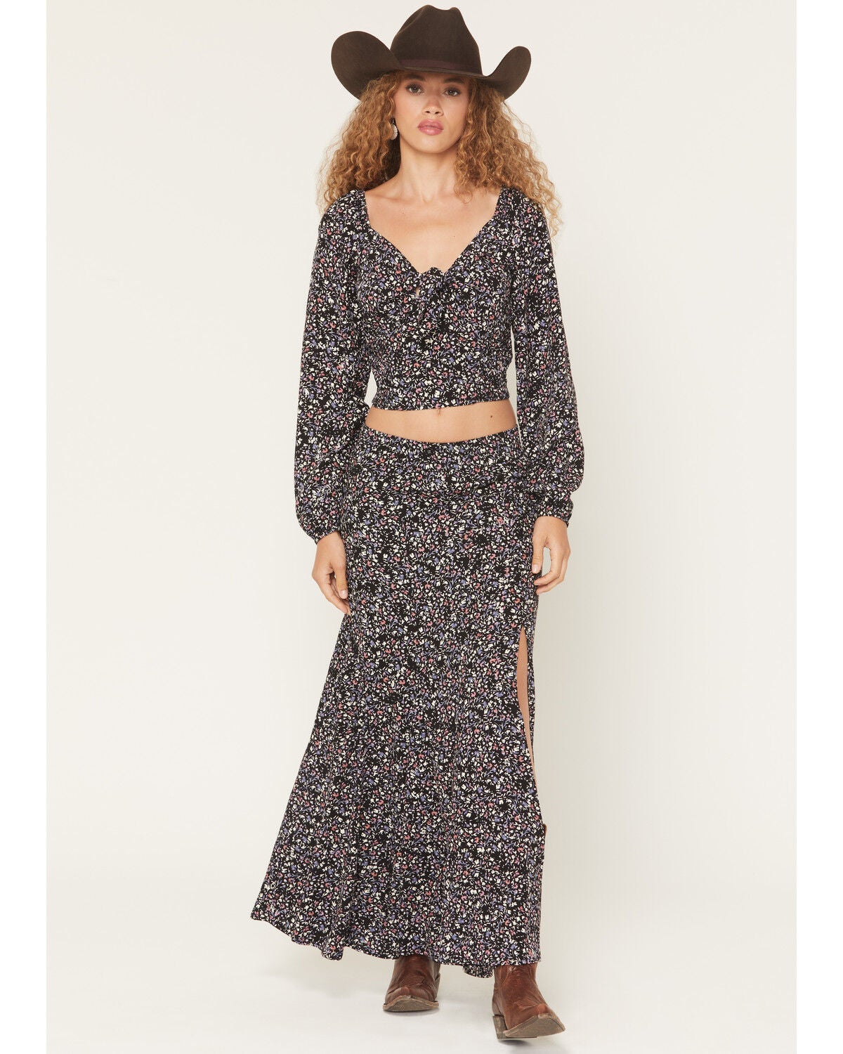 Idyllwind Women's Ridgepoint Ditsy Floral Print High Slit Maxi Skirt, Black, hi-res