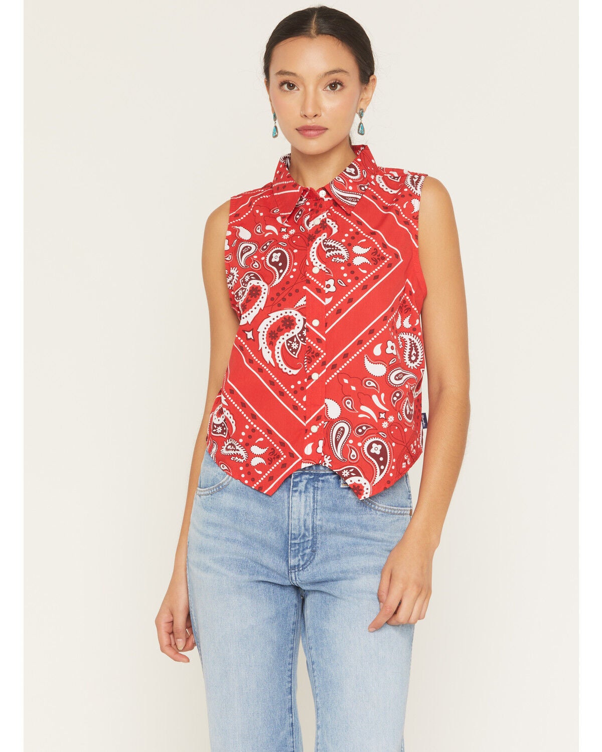 Wrangler Retro Women's Bandana Print Sleeveless Cropped Snap Western Shirt, Red, hi-res