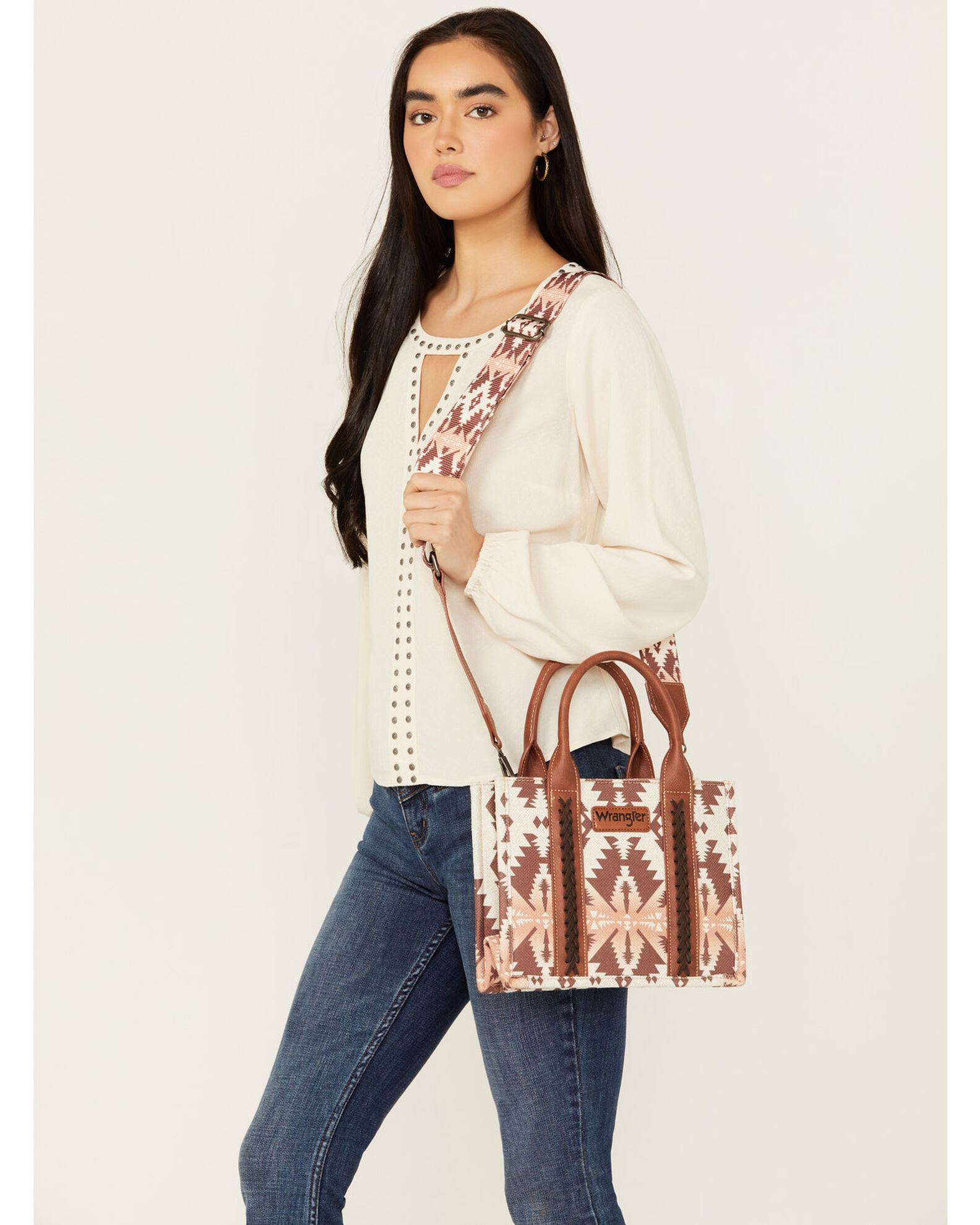 Boot hotsell barn purses