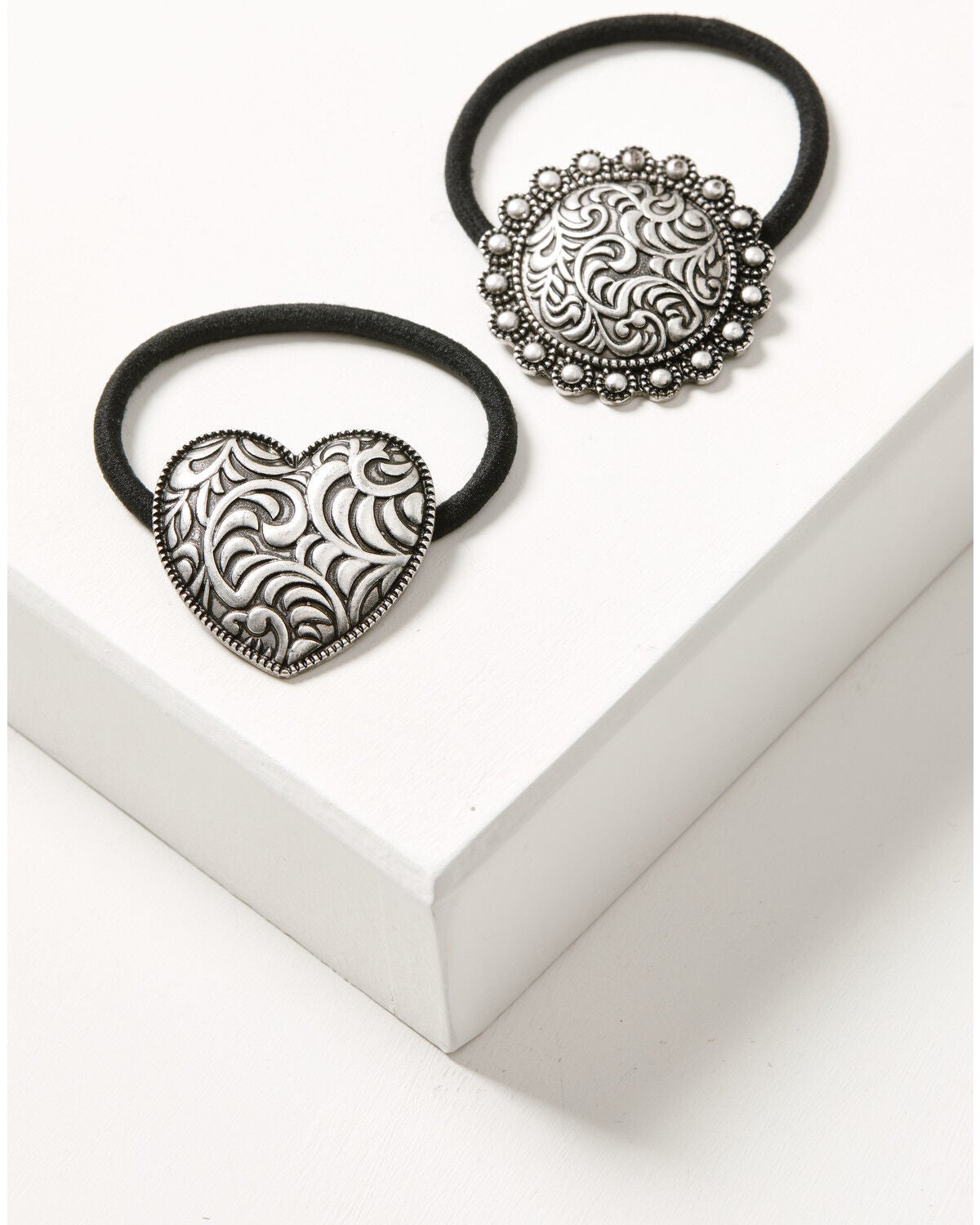 Shyanne Women's Kaylee Concho Hair Tie Set - 2 Piece, Silver, hi-res