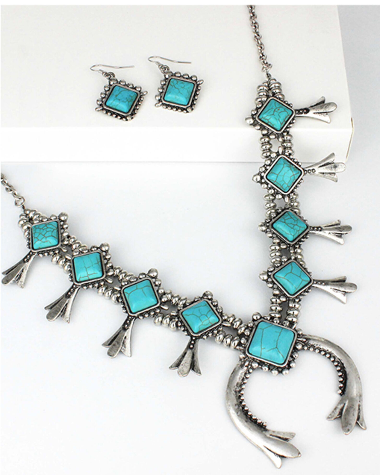Boot store barn jewelry