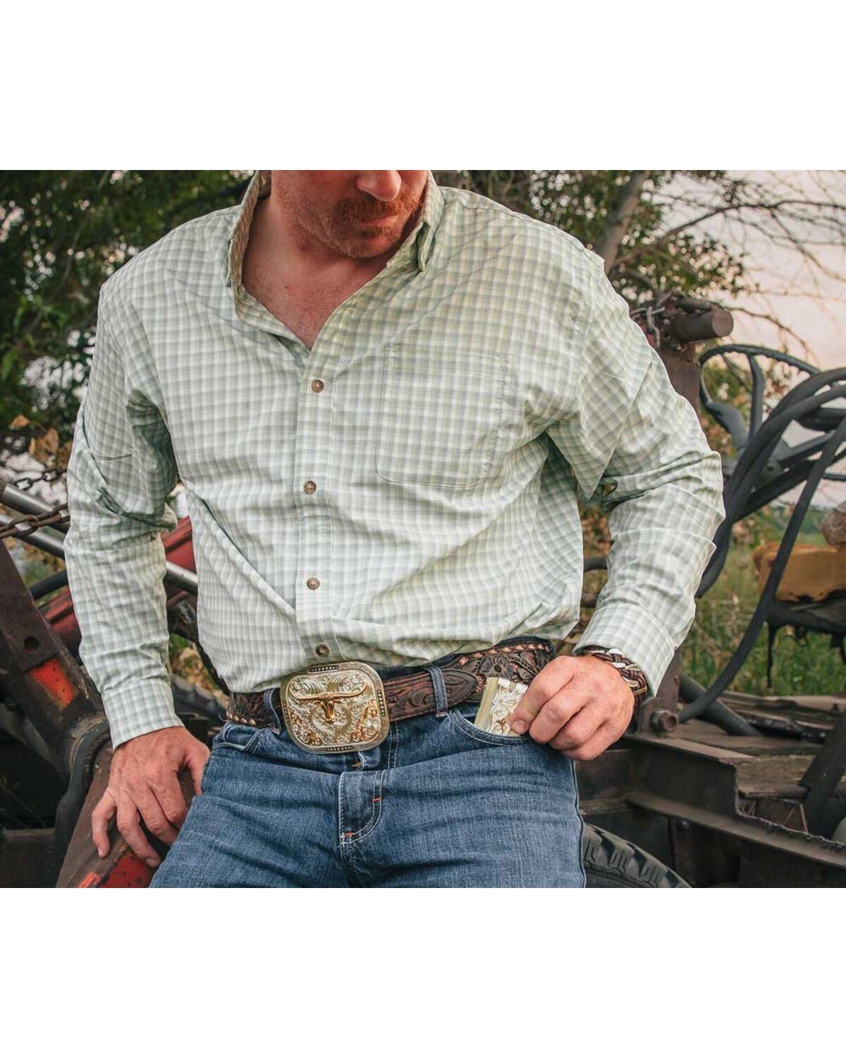 Product Name:  Montana Silversmiths Class Act Two Tone Belt Buckle with Longhorn