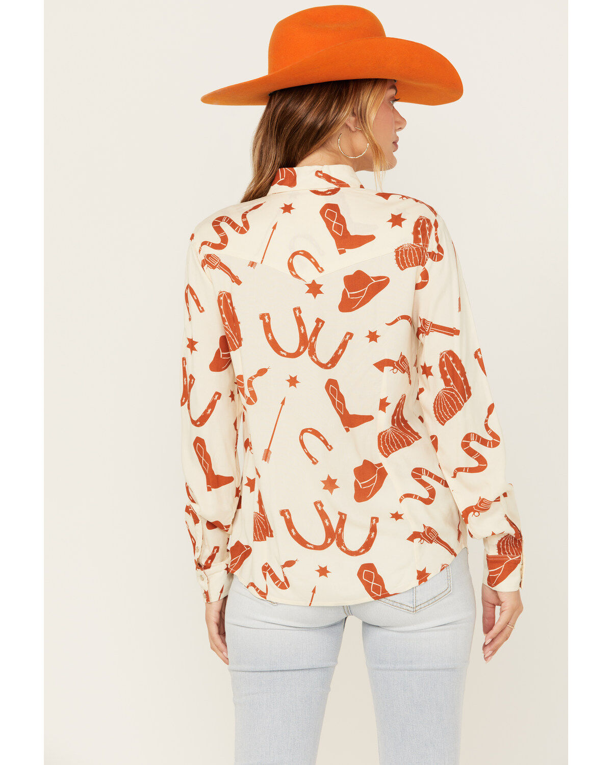 Product Name:  Cotton & Rye Women's Snake and Boot Conversation Print Long Sleeve Pearl Snap Western Shirt