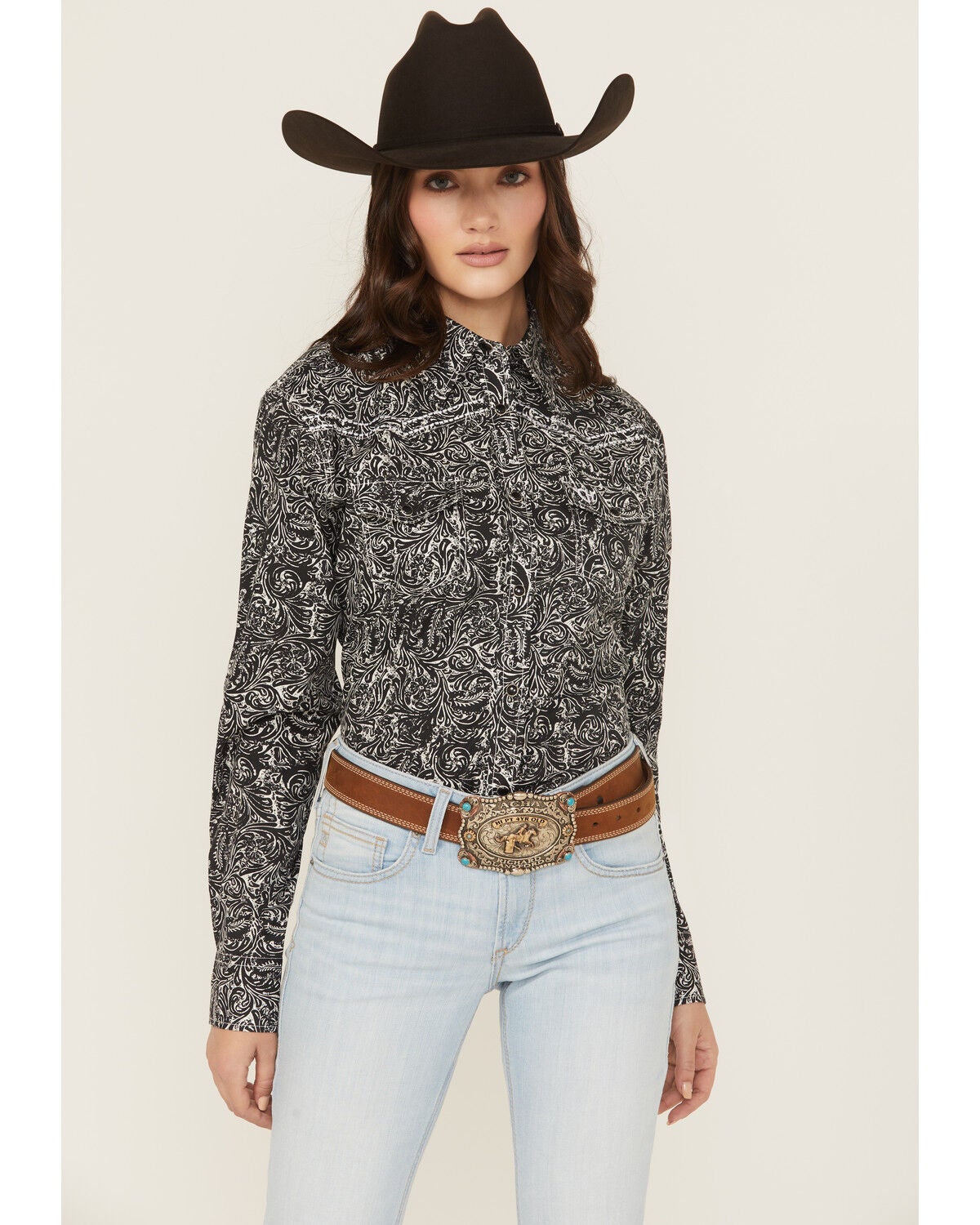 Cowgirl Hardware Women's Scroll Print Long Sleeve Snap Stretch Western Shirt, Black, hi-res
