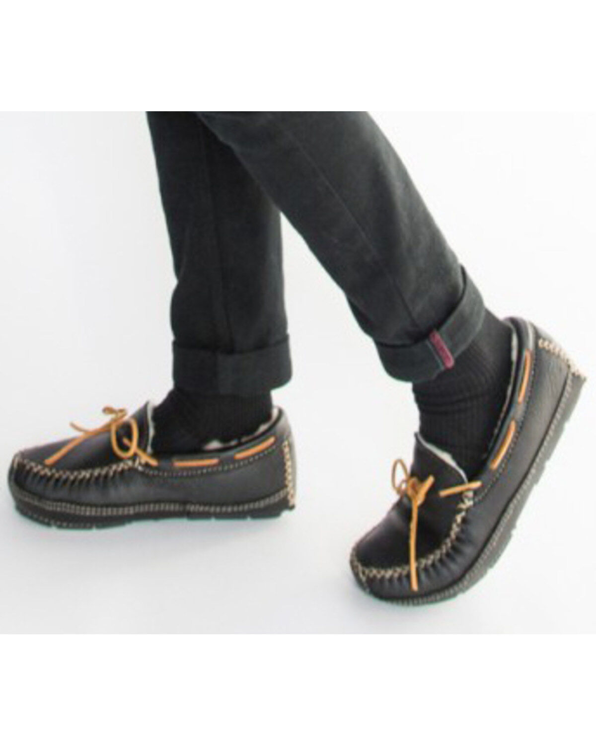 minnetonka sheepskin moose slipper
