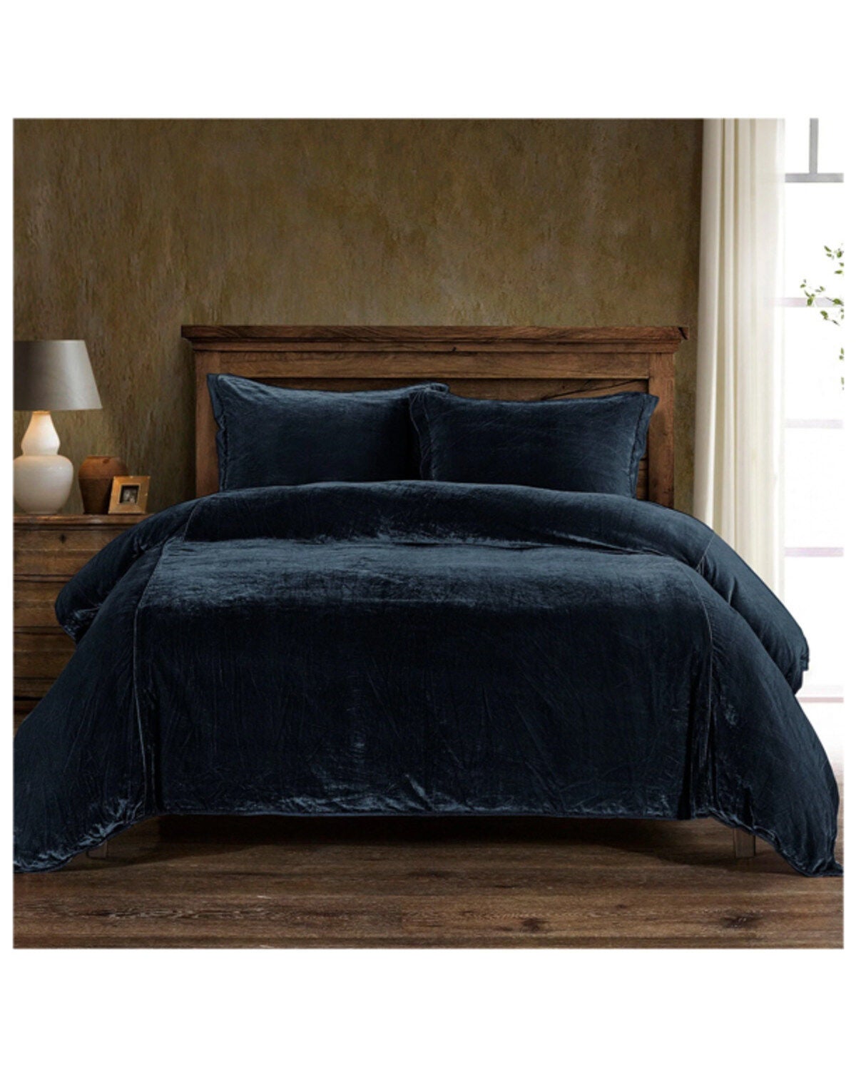 HiEnd Accents Midnight Blue Stella Faux Silk & Velvet Super King 3-Piece Duvet Cover Set, Blue, hi-res