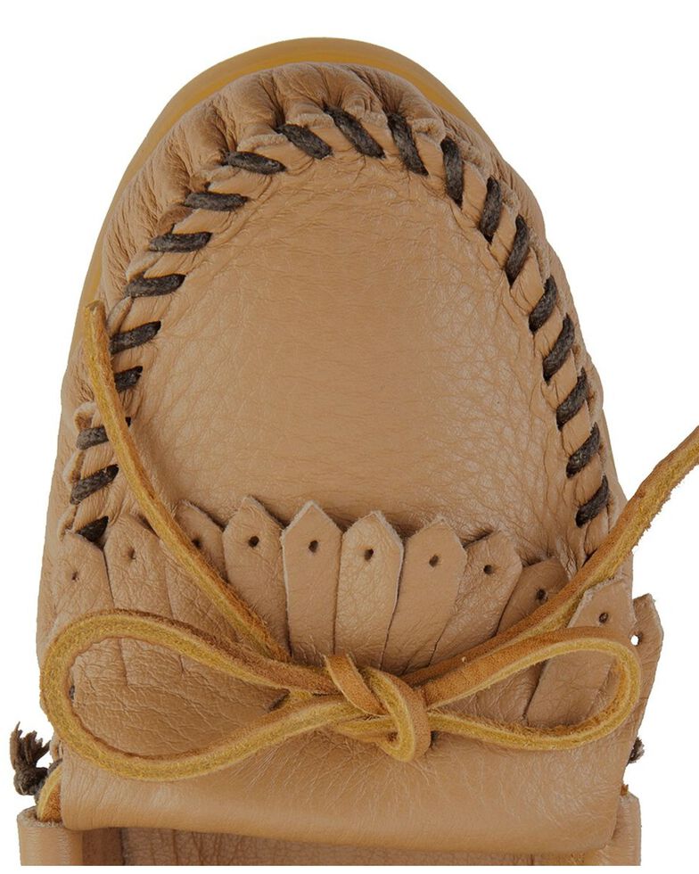 minnetonka deerskin mocs