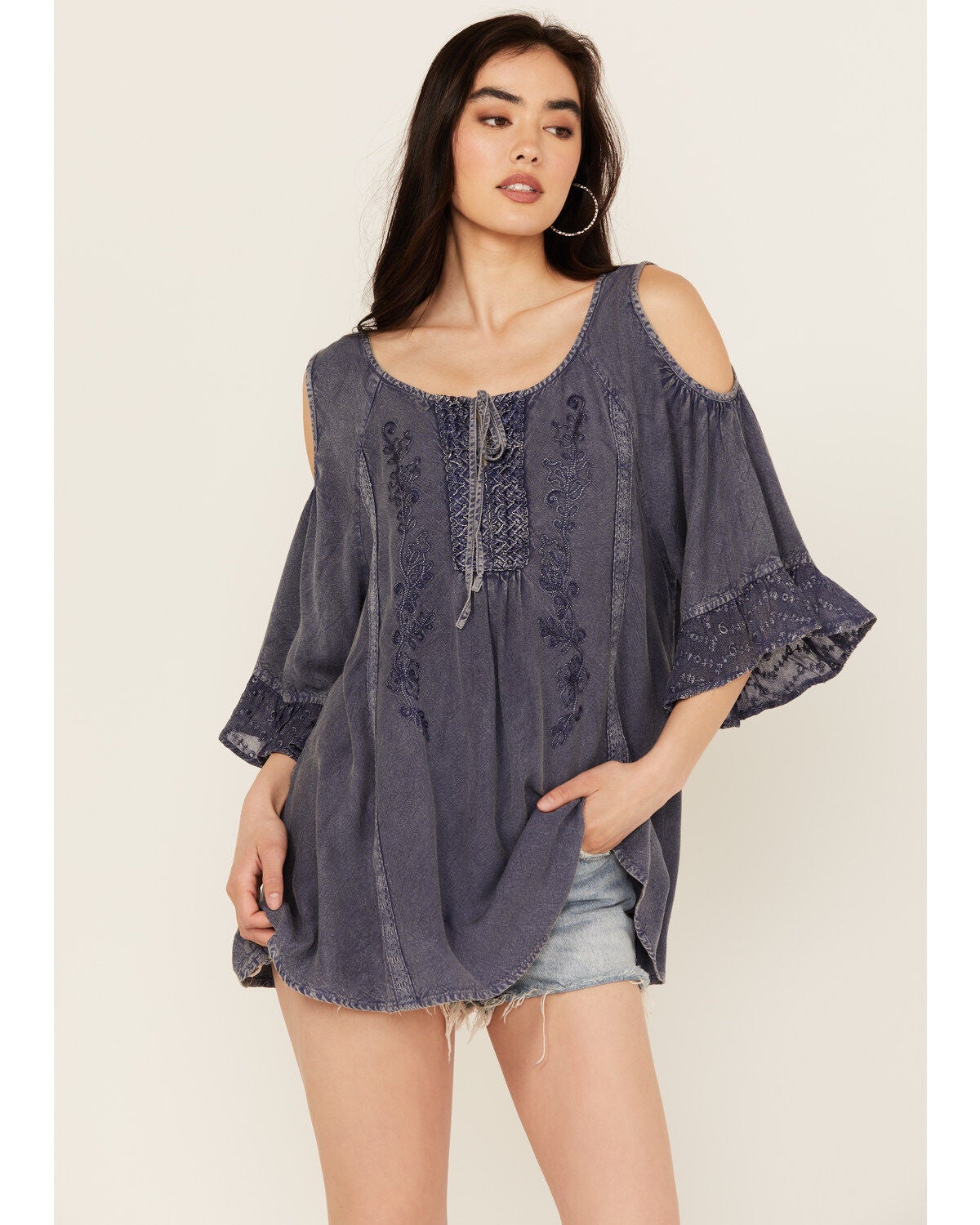 Gunit Women's Floral Embroidered Cold Shoulder Long Sleeve Shirt, Grey, hi-res