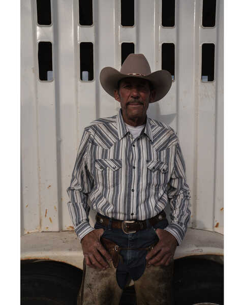 Moonshine Spirit Men's Shoshone Dobby Stripe Long Sleeve Snap Western Shirt , White, hi-res