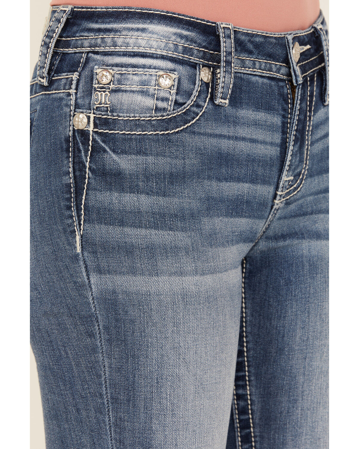 Image #4 - Miss Me Women's Medium Wash Mid Rise Horseshoe Pocket 34" Bootcut Stretch Denim Jeans, Medium Wash, hi-res