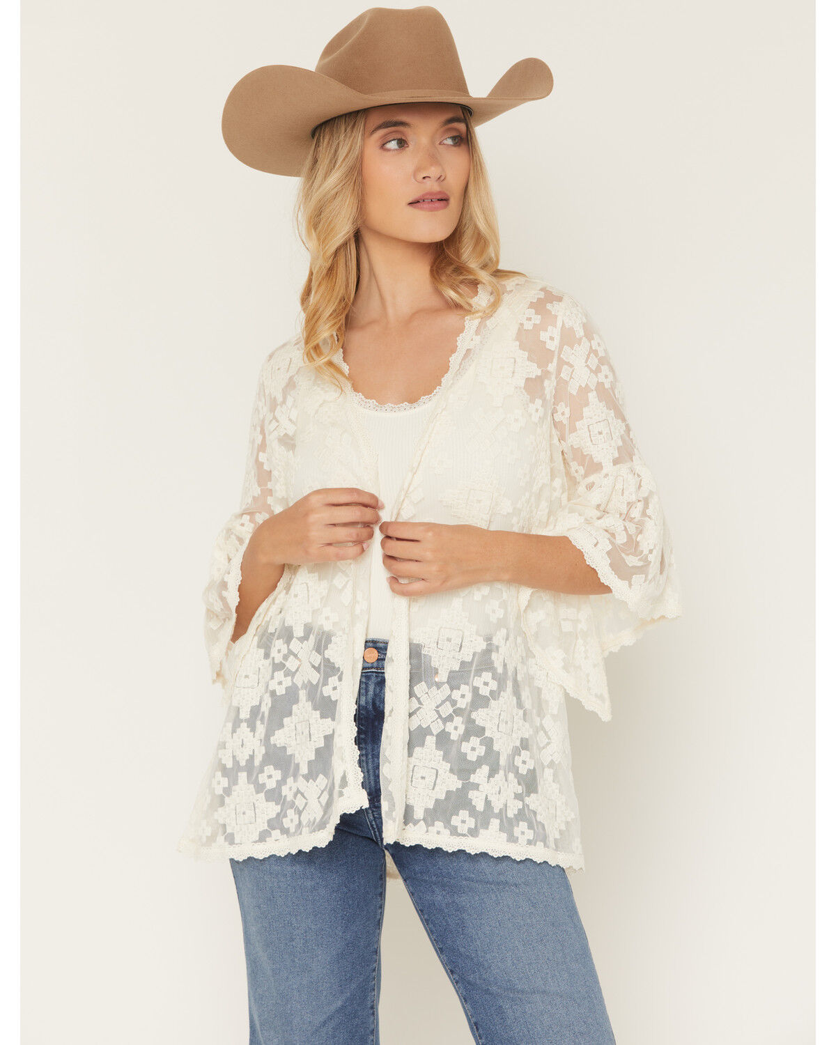 Women's Shyanne Hester Lace Flutter Sleeve Kimono