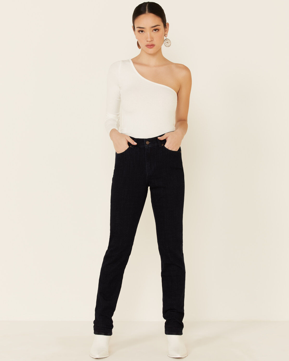 Women's Levi’s Classic Straight Fit Jeans
