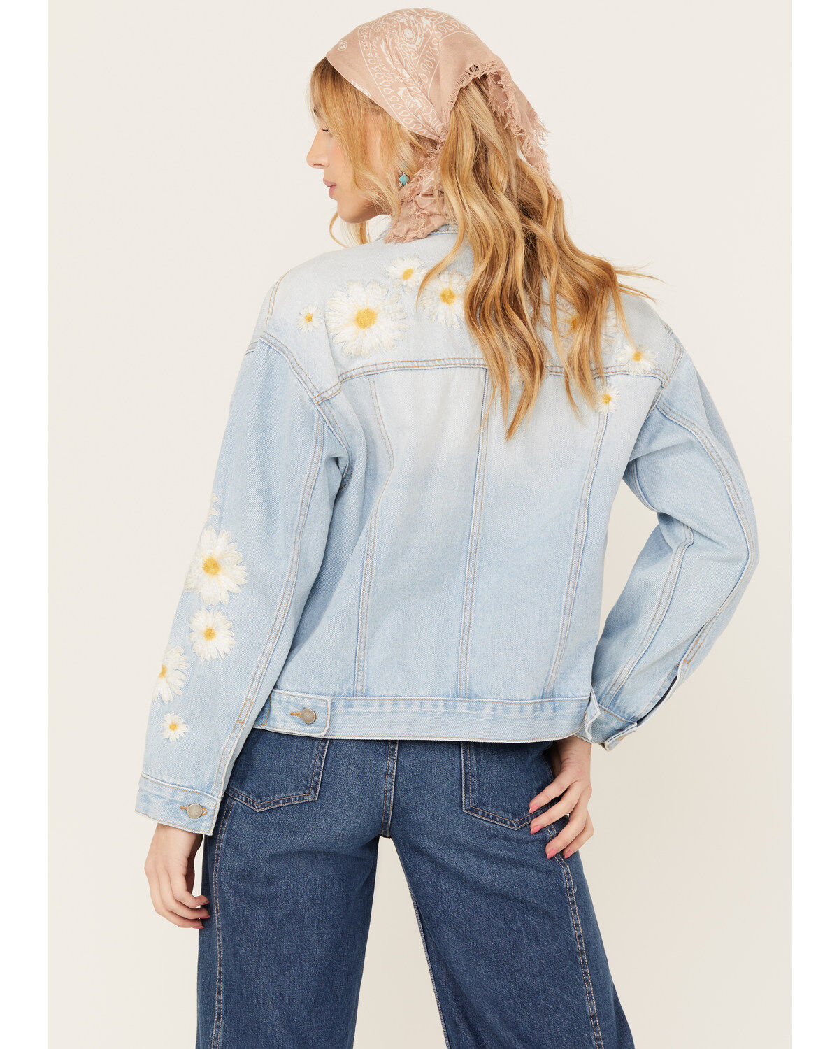Women's Driftwood Light Wash Daisy Daydreaming Denim Jacket