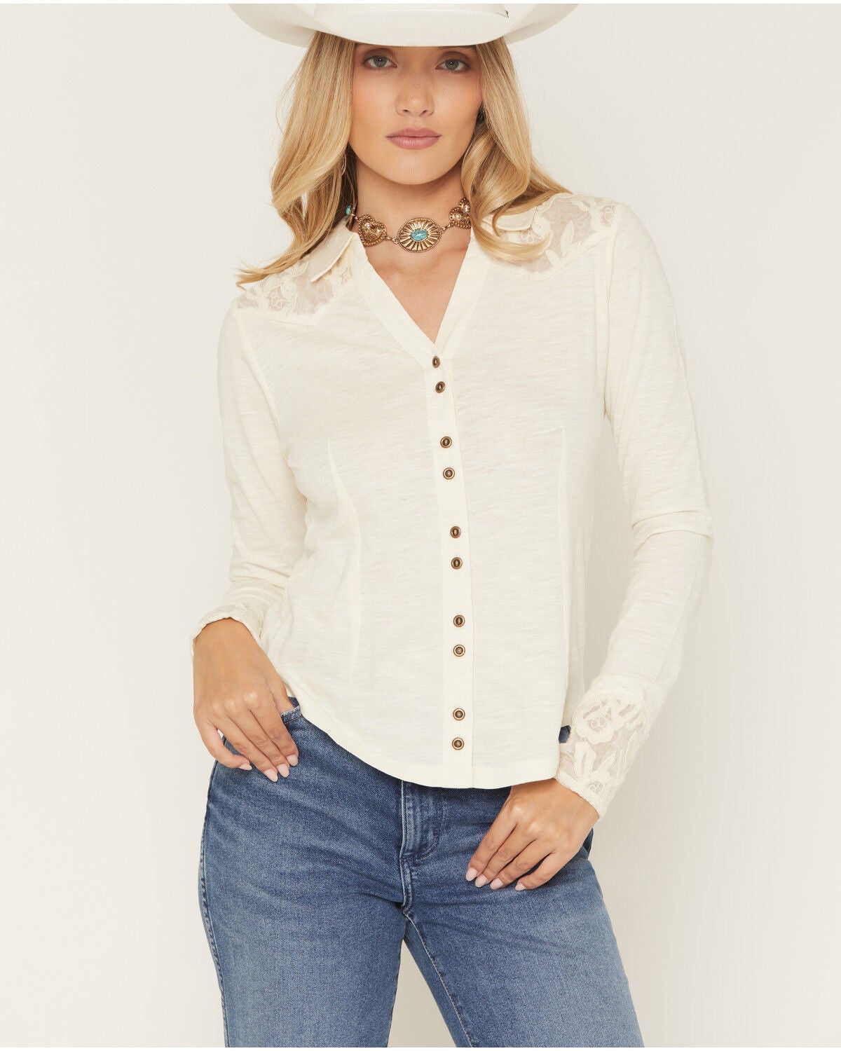 Women's Shyanne Solid Lace Wester Yoke Long Sleeve Button-Down Shirt